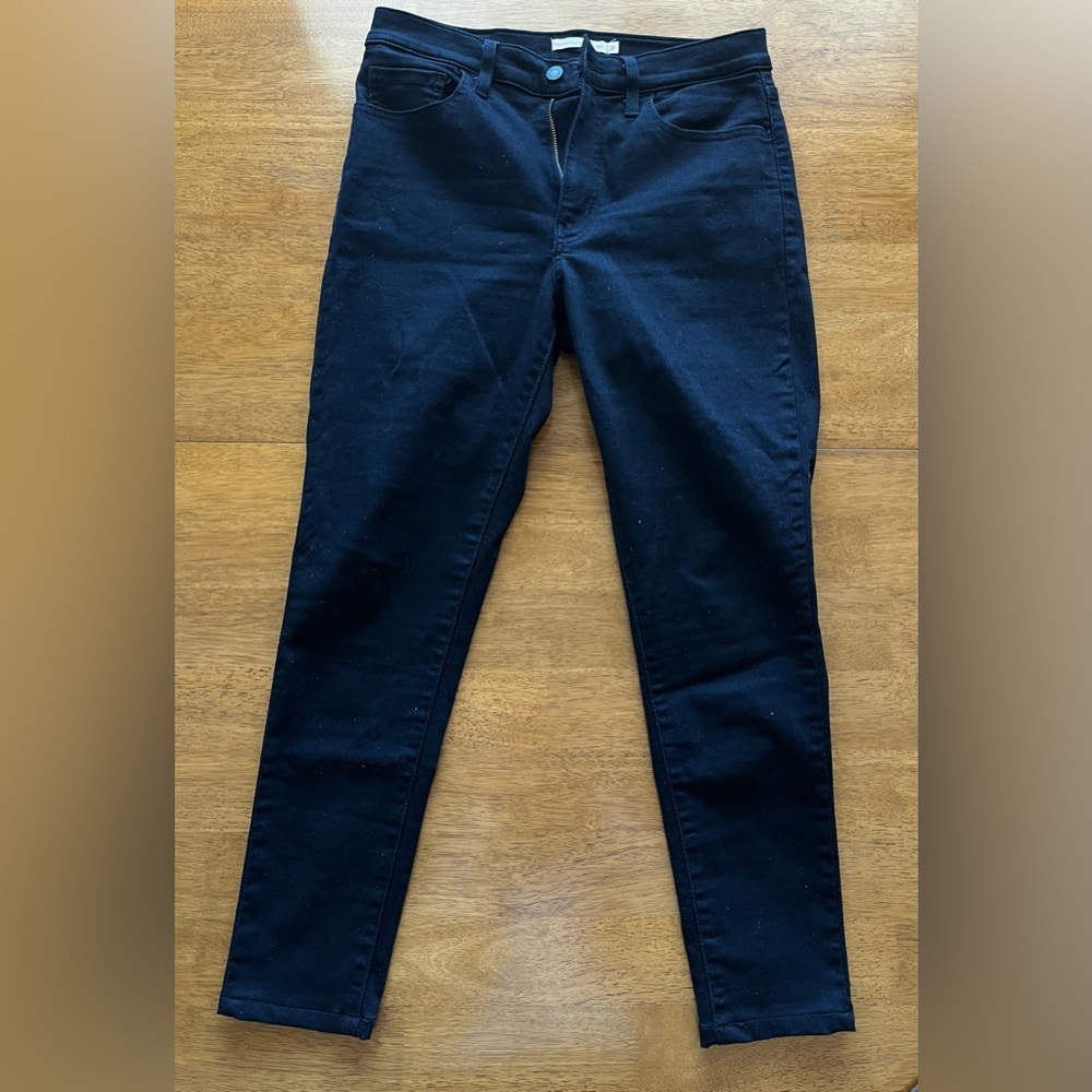 Levis 720 high rise super skinny jeans